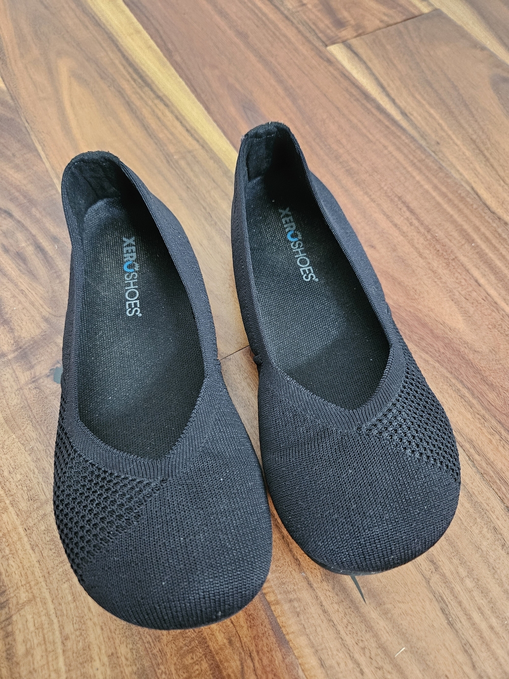 Women's Xero Black Knit Ballet Flat